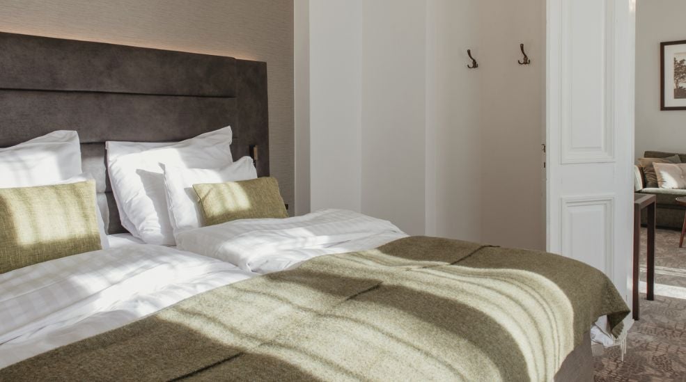 Opptil 25% rabatt på 200+ hotell i sommer