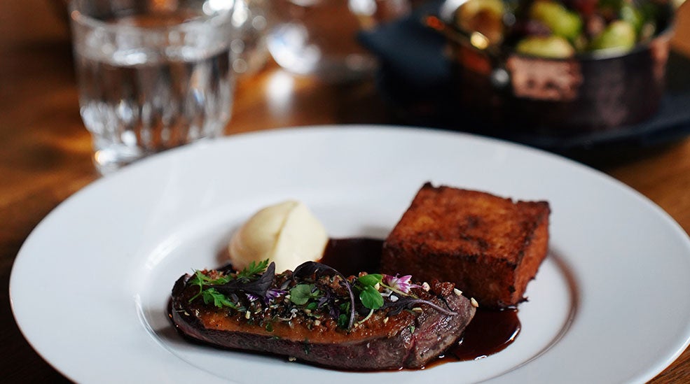 Juleinspirert 3-retters, overnatting og frokost