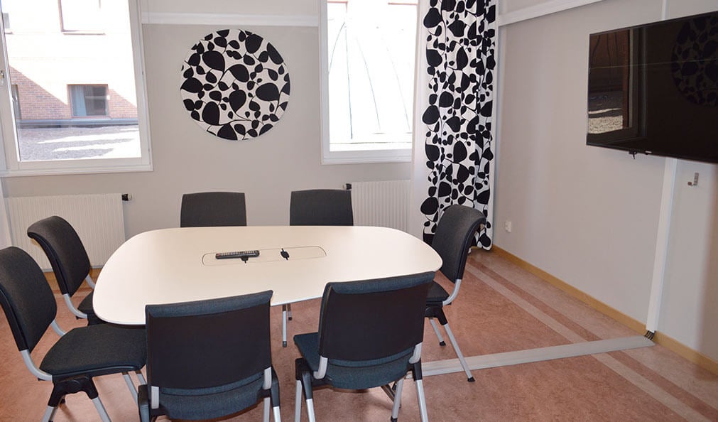 Møterom Seks med plass til åtte personer på Quality Hotel Galaxen i Borlänge