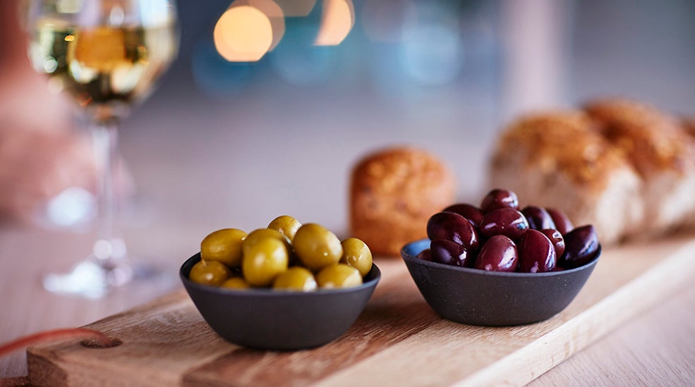 Oliven som snacks på Bar X i Malmø
